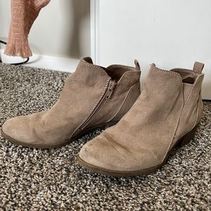 Nude booties